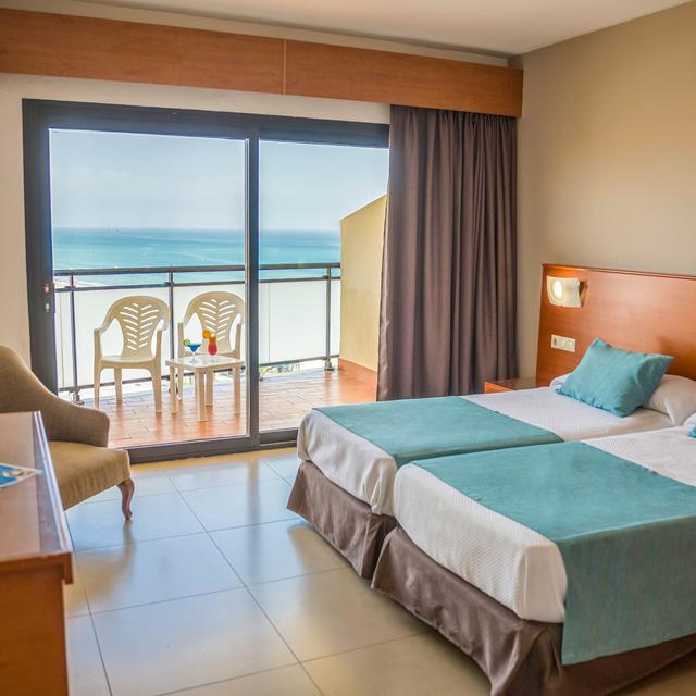 Hotel Puente Real winterzon