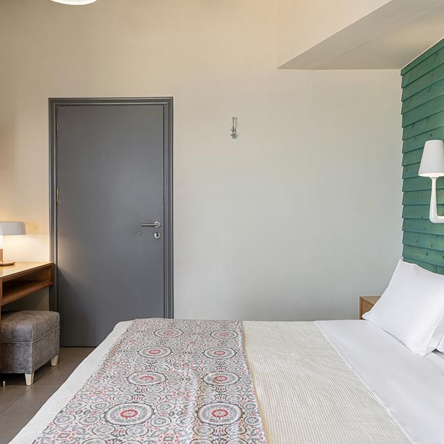 elia-agia-marina-hotel
