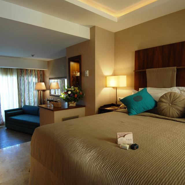 hotel-marti-resort