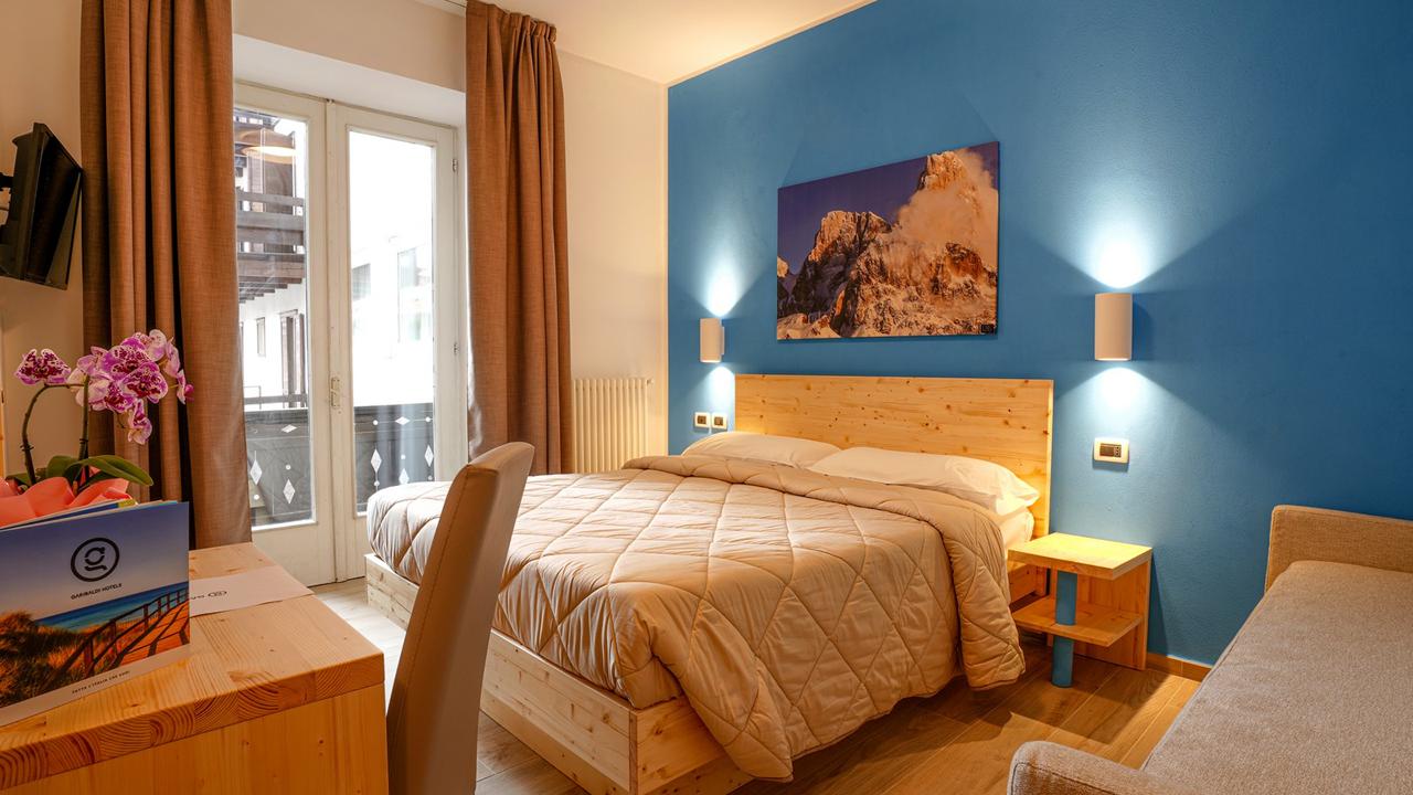8 Dagen logies/ontbijt Hotel Monzoni