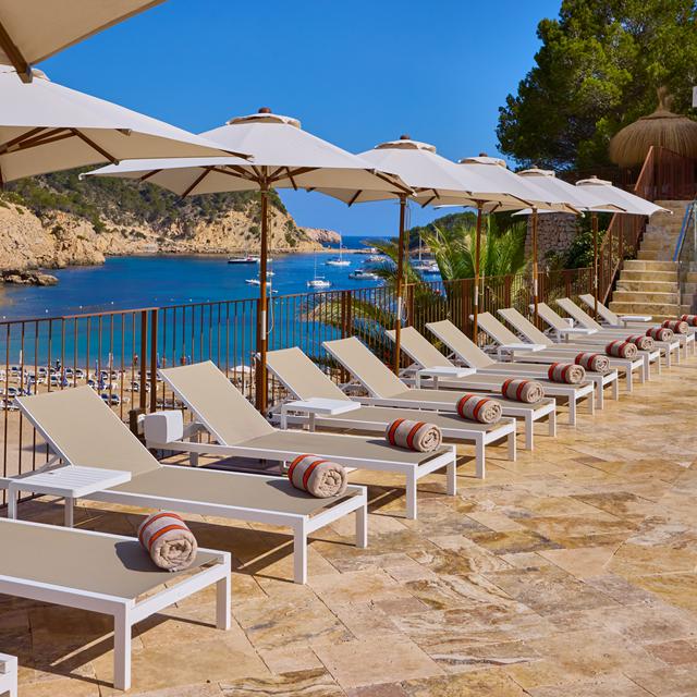 cala-san-miguel-hotel-ibiza-by-hilton-adults-only