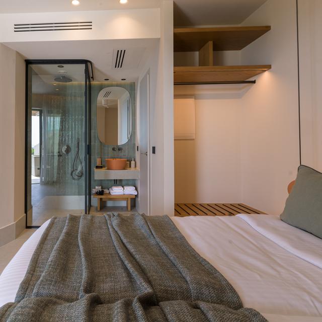 cavo-marelia-ex-argo-hotel