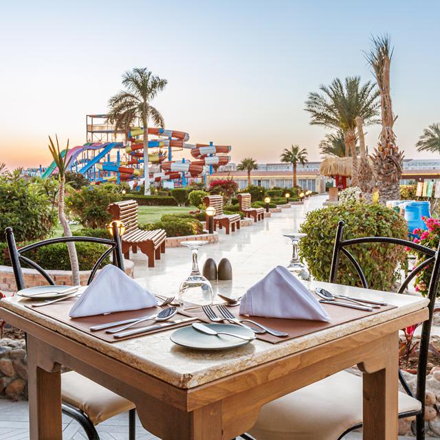 hotel-sunrise-alora-resort