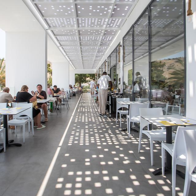 hotel-aiora-aqua-resort