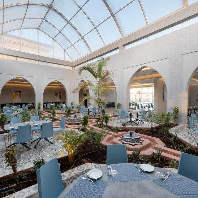 pickalbatros-hotel-palais-des-roses