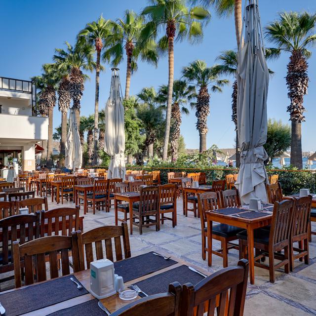 Hotel Sami Beach