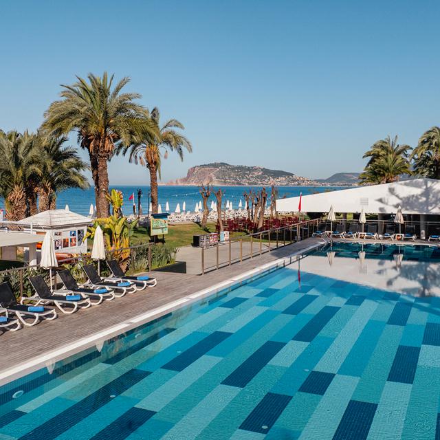 hotel-labranda-alantur-resort