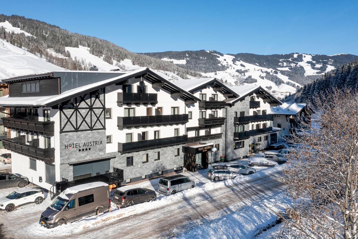 Hotel and Villa Austria