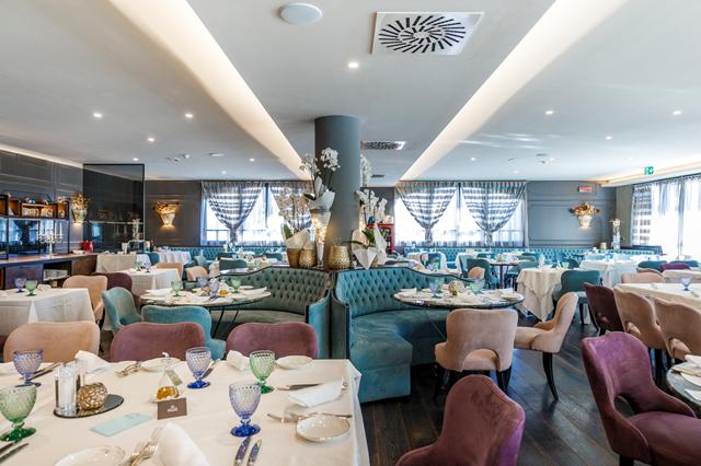 Skivakantie 5* Madonna di Campiglio - Val di Sole € 1167,- | zwembad, hond is welkom, wellness, restaurant(s), sauna, wifi, kluisje op kamer, parkeerplaats