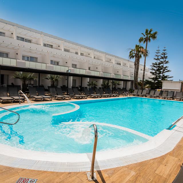 sentido-aequora-lanzarote-suites
