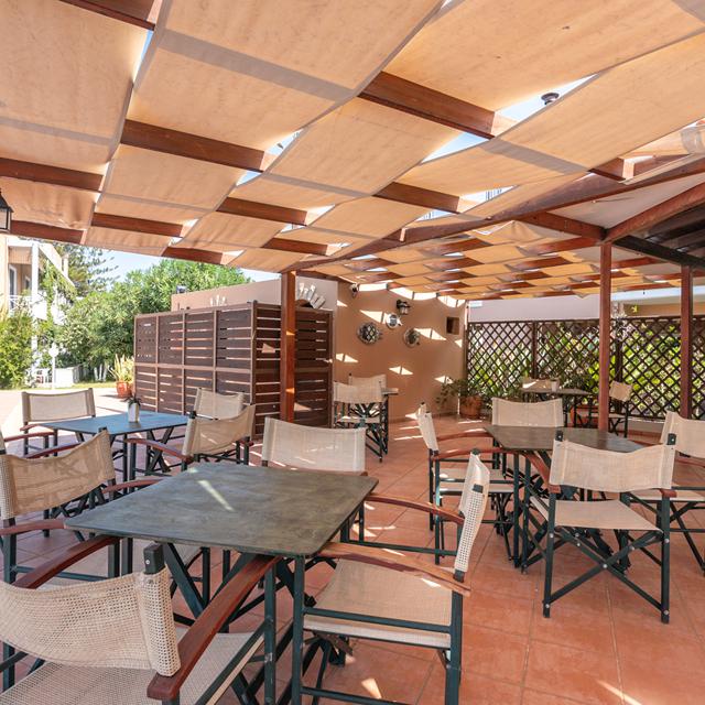 Hotel Peli