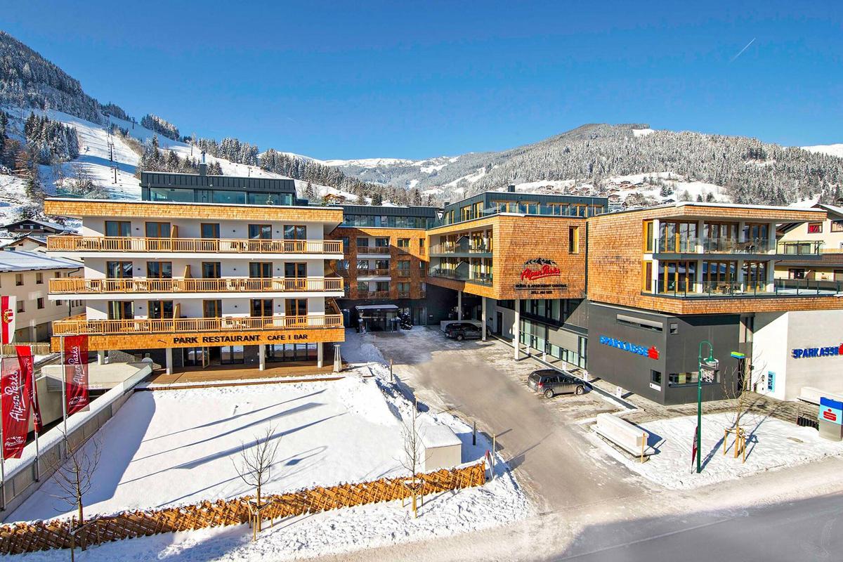 Alpenparks Hotel & Apartment Central