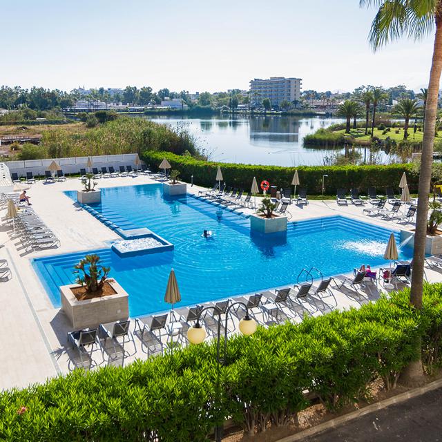 hotel-eix-lagotel