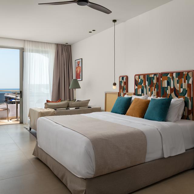 hotel-paralos-rodos-lifestyle