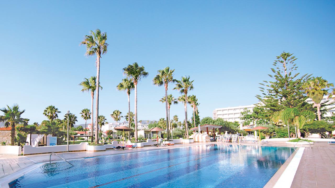 Hotel Atlantis Beach 