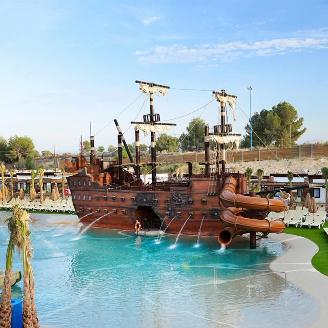 hotel-magic-pirates-island-resort