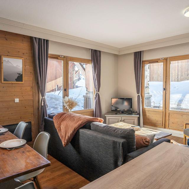 chalet-alaska