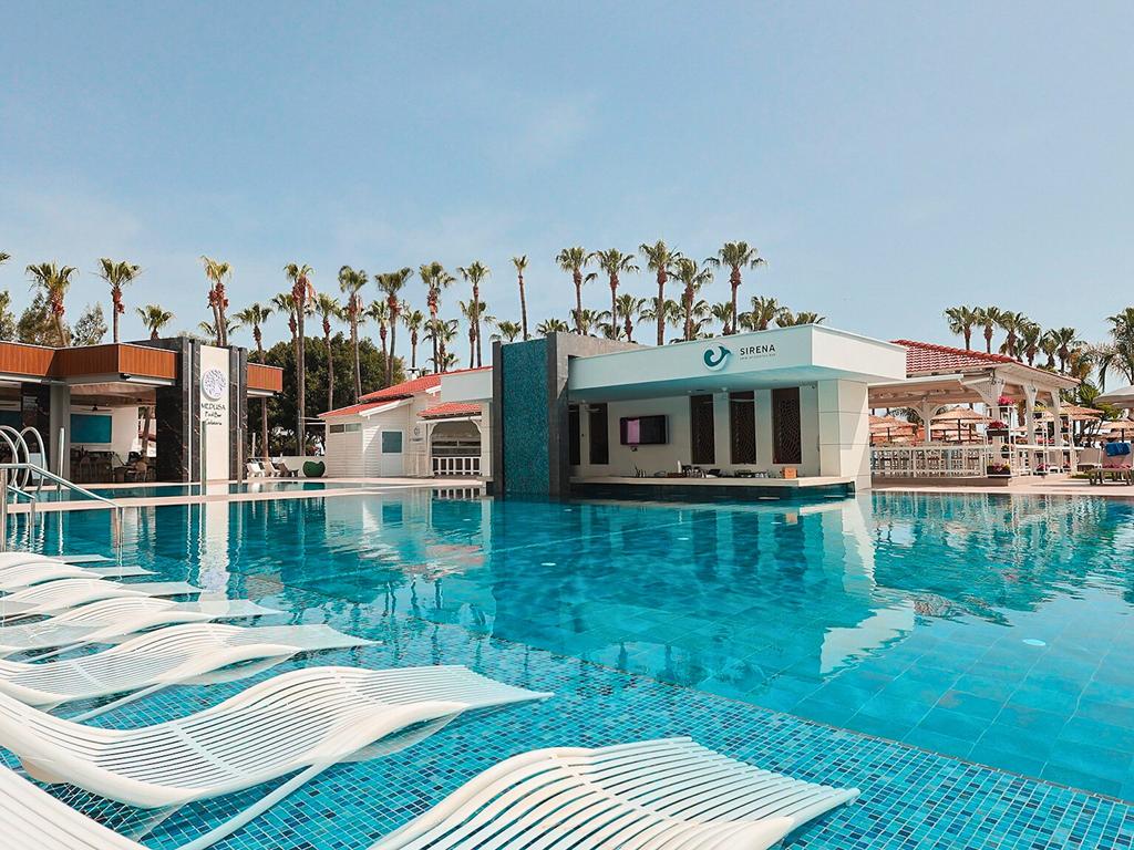 impressie Hotel Cavo Maris Beach