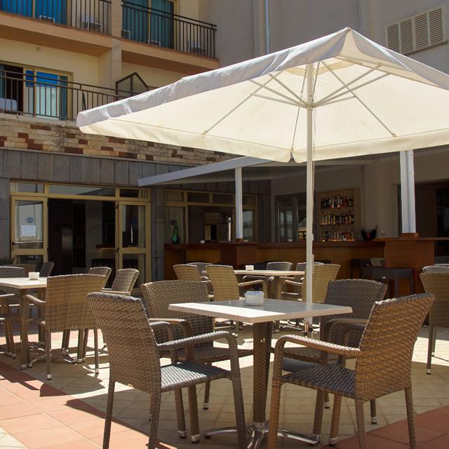 Hotel Iris