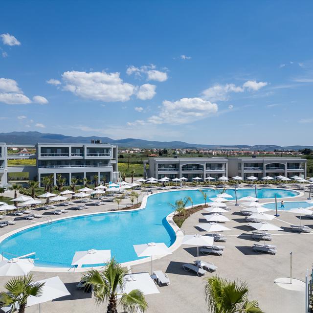hotel-blue-lagoon-queen