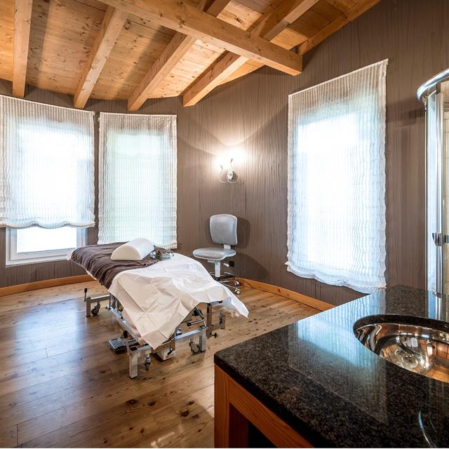 Sfeerimpressie van Hotel Adula in Flims (miniatuur)