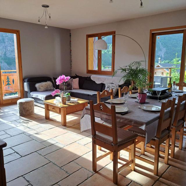 Chalet Au Bois Joli