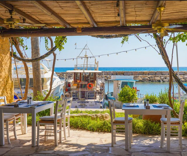 coral-beach-hotel-resort