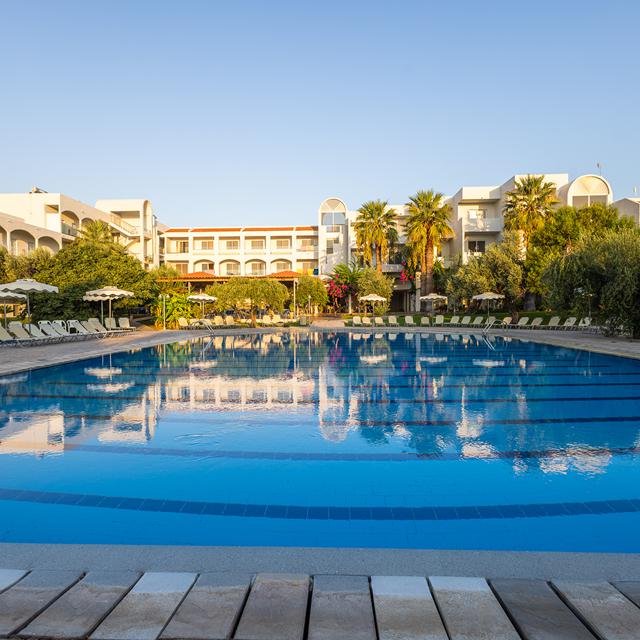 hotel-marianna-palace