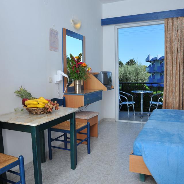 hotel-argiro-village