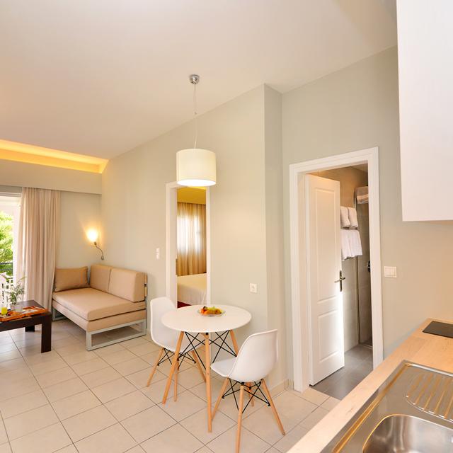 aparthotel-theoxenia