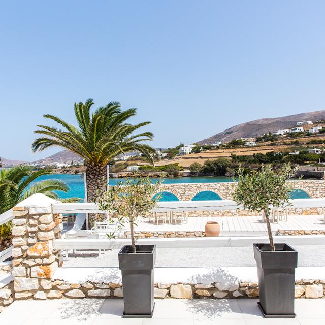 hotel-paros-bay