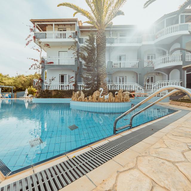 zante-calinica-hotel-suites