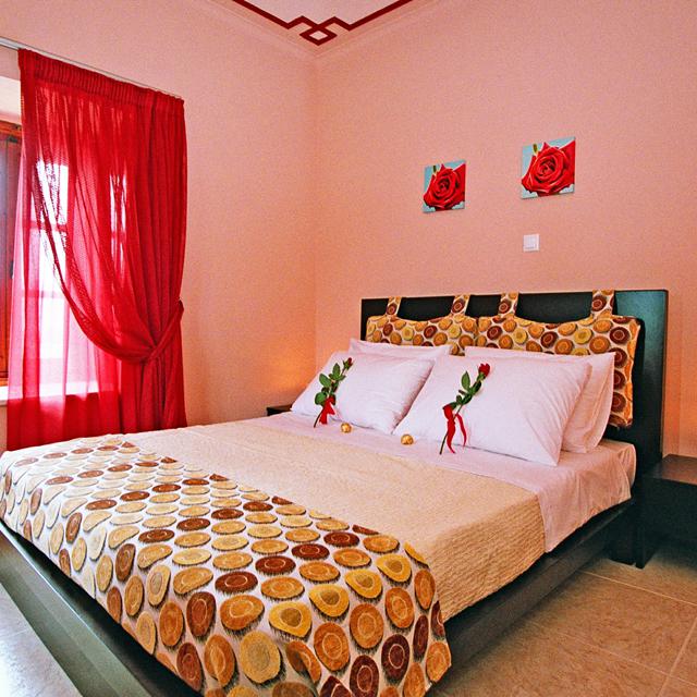 PIERIDES Suites & Studios