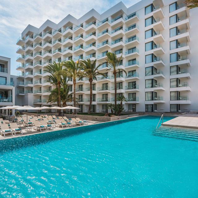 hotel-iberostar-cala-millor-adults-only