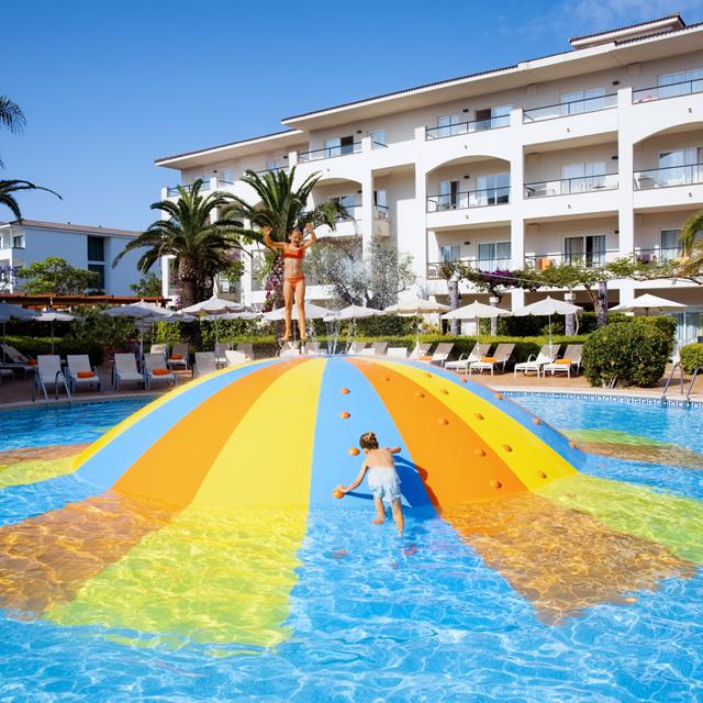 aparthotel-viva-blue-spa