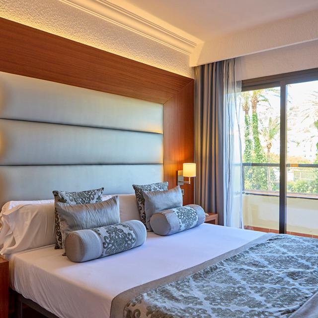 Hotel Zafiro Rey Don Jaime