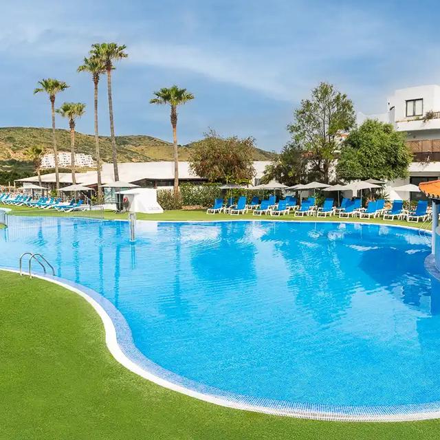 fergus-club-carema-splash