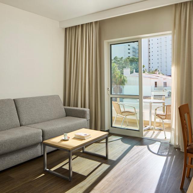 hotel-alcazar-beach-spa