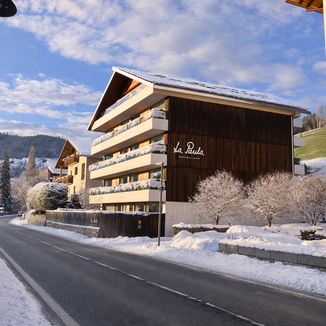 La Paula Apartments & Suites