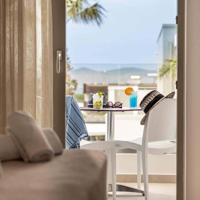 Hotel Mythos Suites - logies & ontbijt