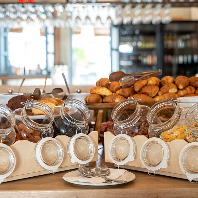 Hotel Mythos Suites - logies & ontbijt