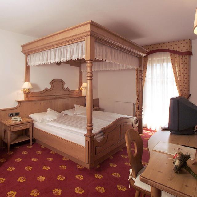 Hotel Flora in Selva di Val Gardena (Wolkenstein) - foto 12