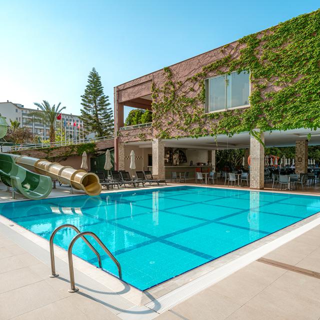 Hotel Telatiye Resort