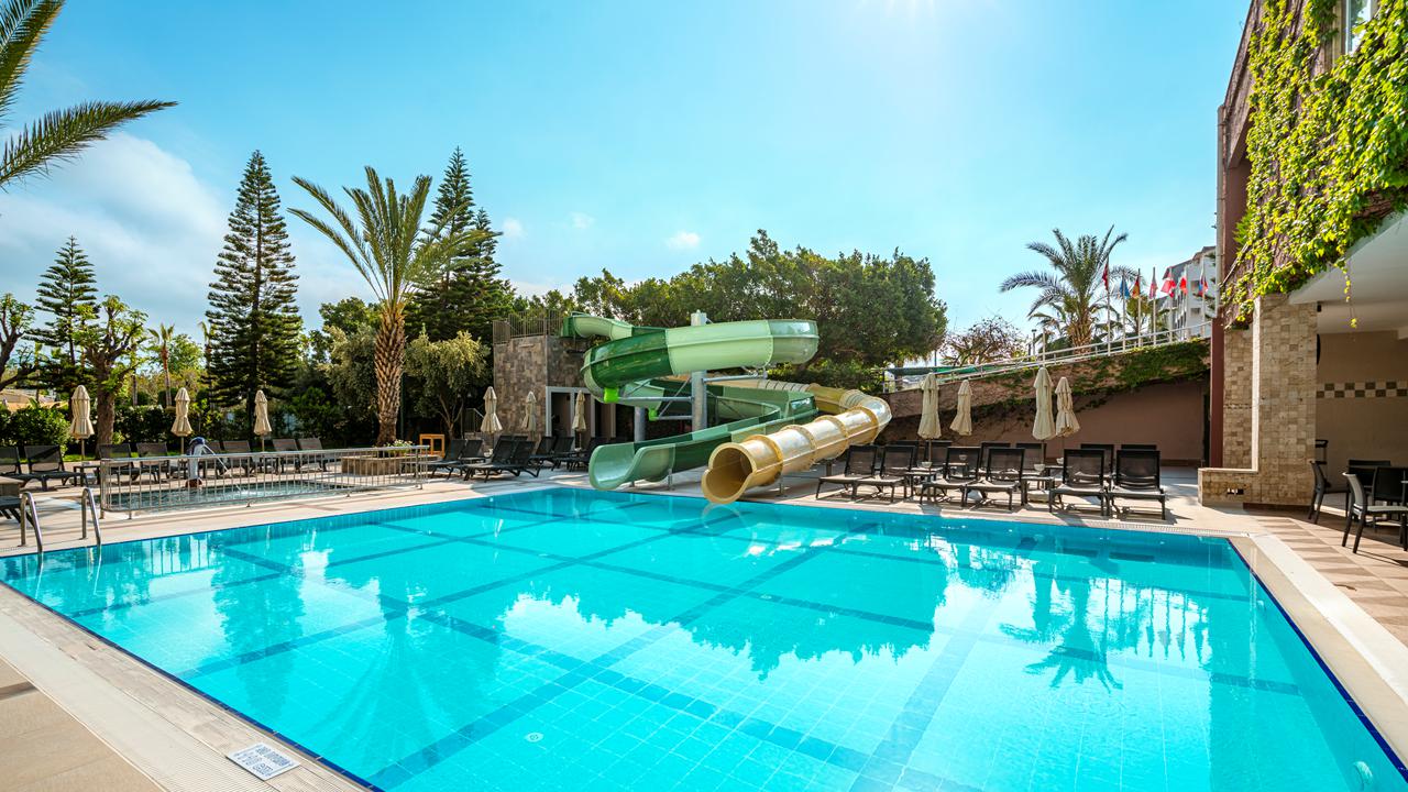 impressie Hotel Telatiye Resort