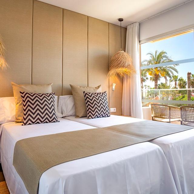 Migjorn Ibiza Suites & Spa, Playa d'en Bossa foto 2
