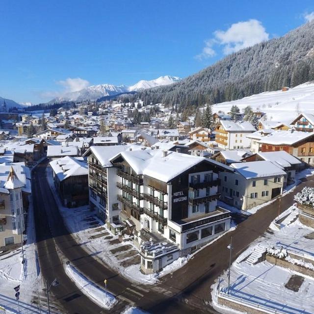 Hotel Monzoni in San Giovanni di Fassa - foto 9