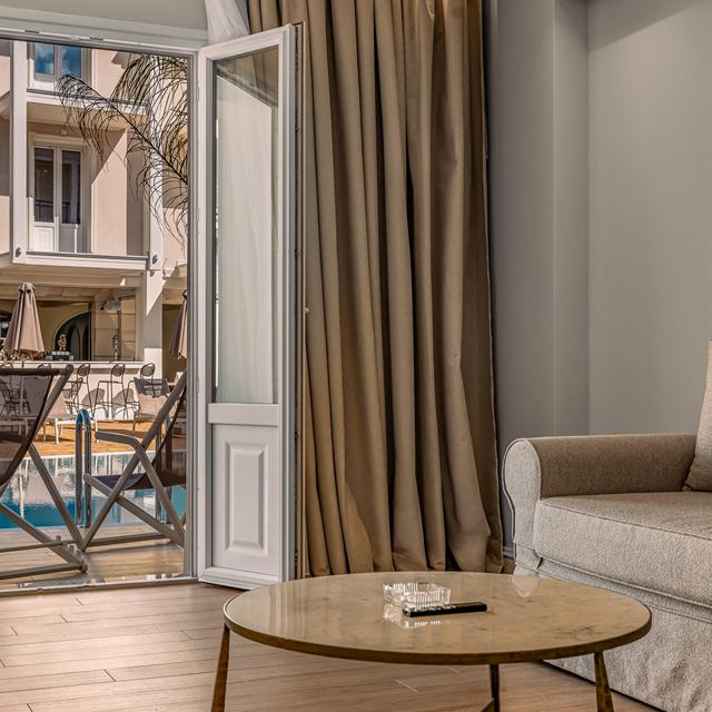 Royal Nidri Suites - logies, Nidri