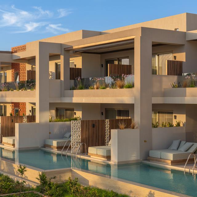Hotel Marinos Beach