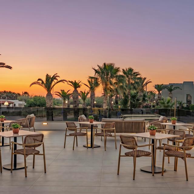 Entheon Hotel by Marinos beach foto 6