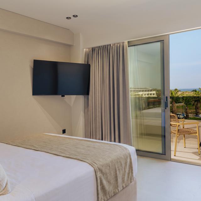 Hotel Marinos Beach